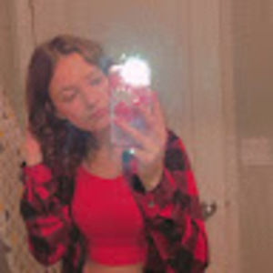 Meet your Posher, Ayla